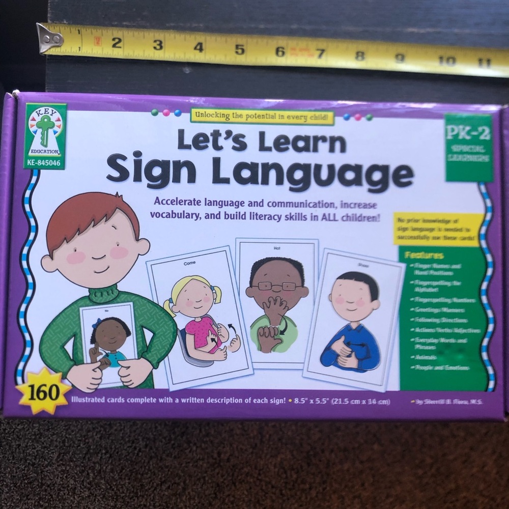 Sign language cards